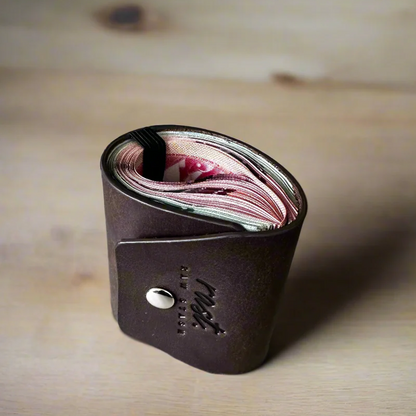 🔥 “Minimal Look. Maximum Durability.”